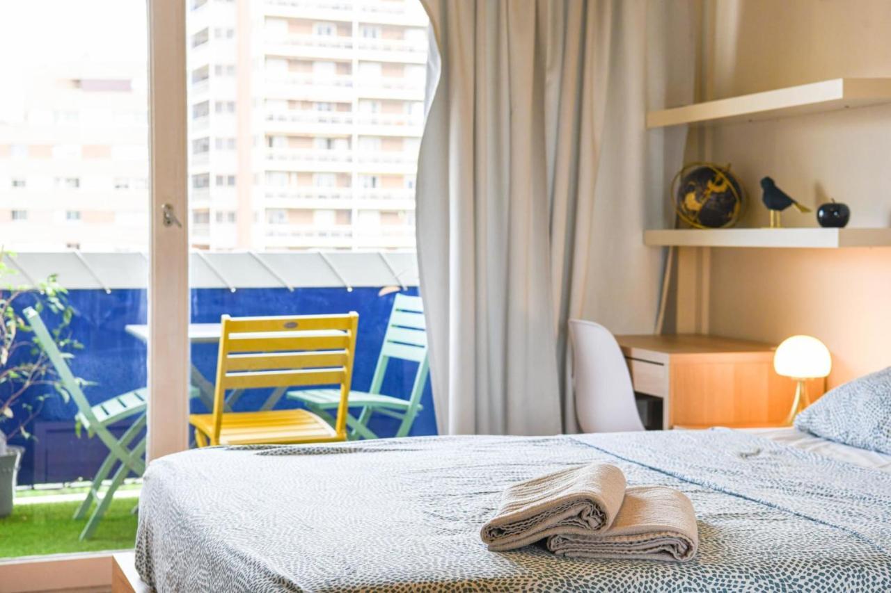 Appartement Grand Avec Balcon Et Parking