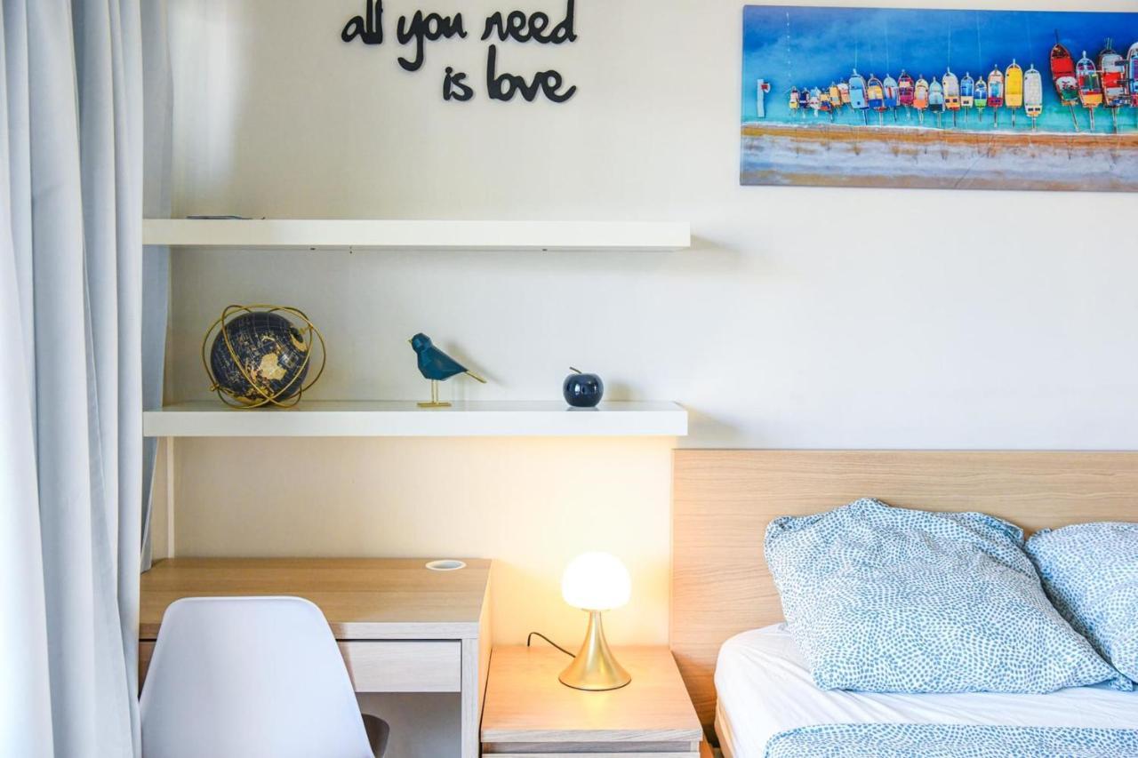 Appartement Grand Avec Balcon Et Parking